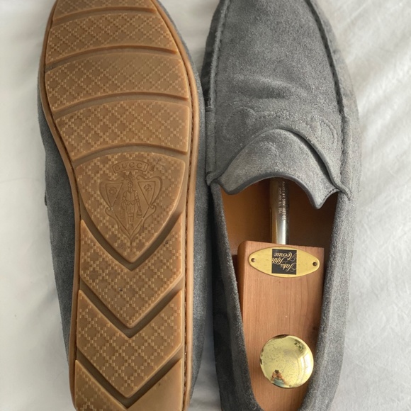 Gucci Loafers - Picture 3 of 5
